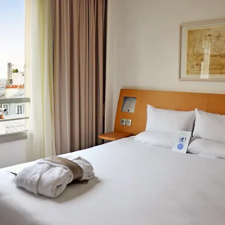 Hotel Novotel Centre Gare Montparnasse 4*