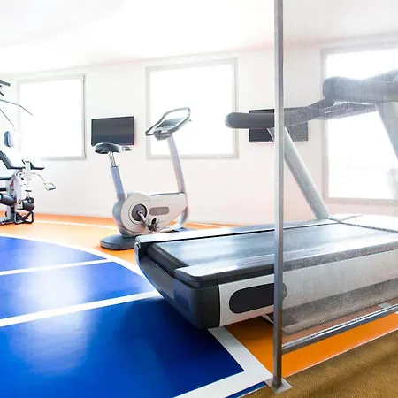 Novotel Centre Gare Montparnasse 4* Parigi