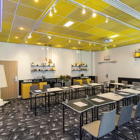 Novotel Centre Gare Montparnasse Hotel