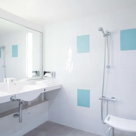 Hotel Novotel Centre Gare Montparnasse Parigi