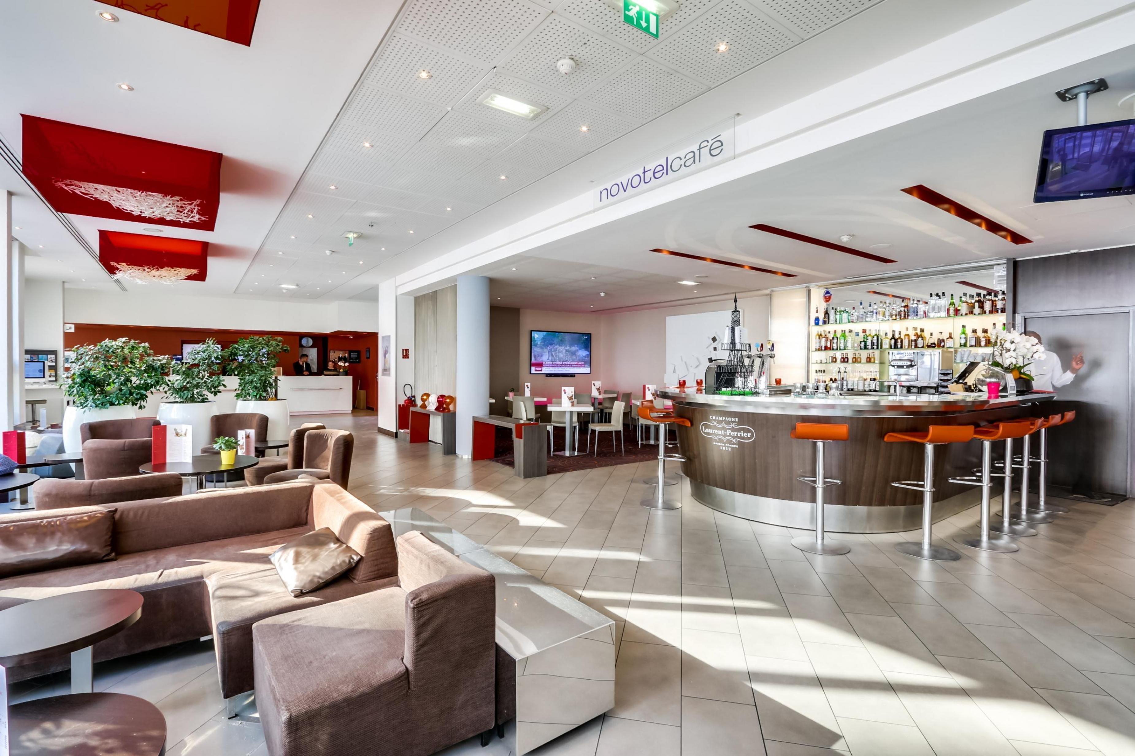 Novotel Centre Gare Montparnasse Hotel 4*