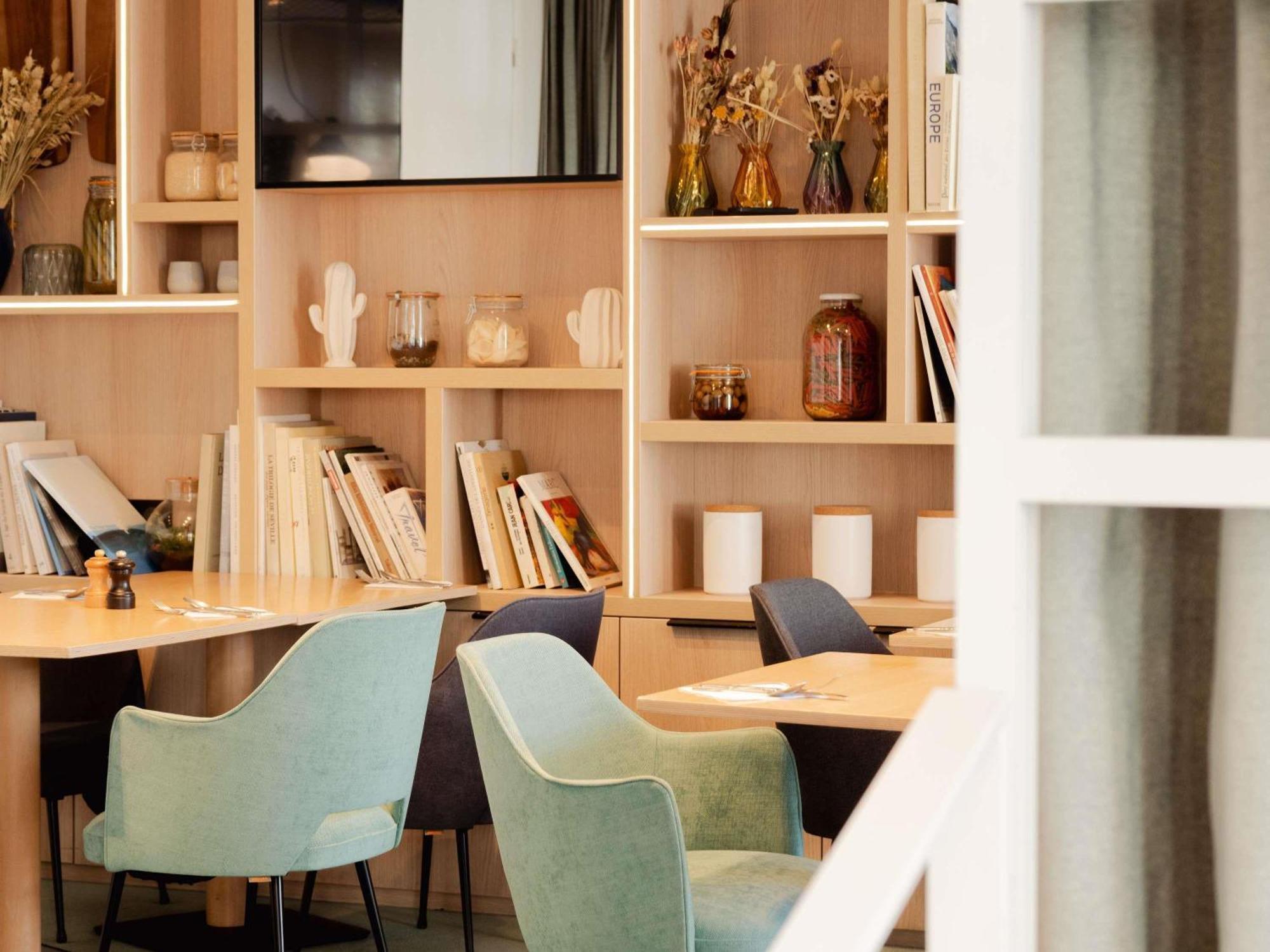 Hotel Novotel Centre Gare Montparnasse 4*